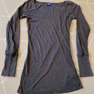 Long-sleeved wide-neck Talula shirt